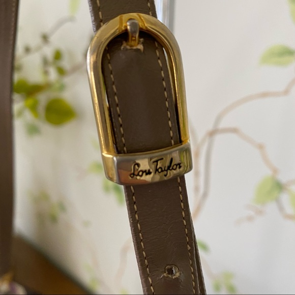 Vintage Lou Taylor Handbag with Mirror and Coin Purse - Picture 6 of 16